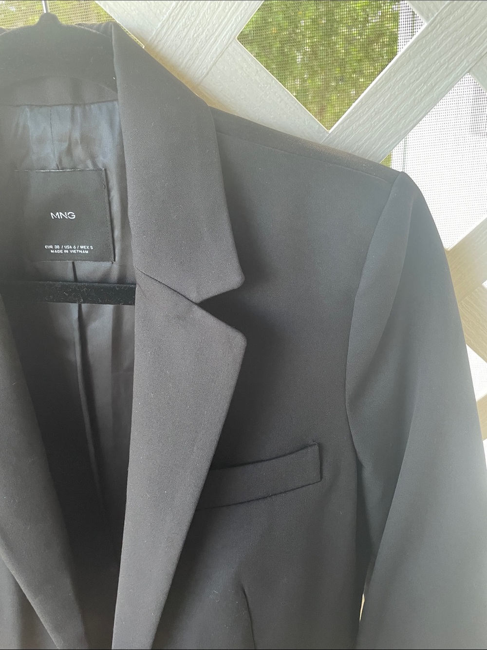 Mango ‘Americana’ One-Button Blazer - Picture 4 of 12